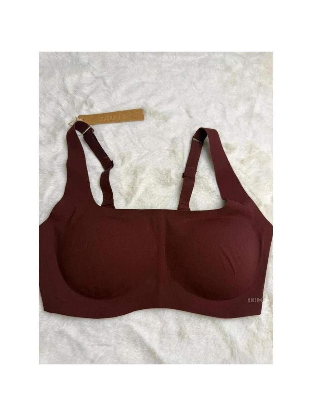 SKIMS Seamless Scoop Neck Bra Oxblood Small NWT Discontinued Color